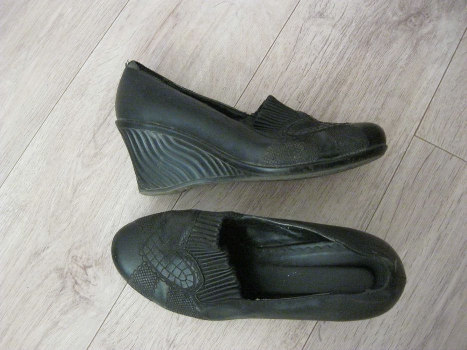 Туфли ,босоножки, полусапожки