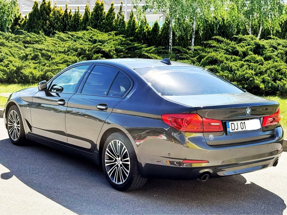 # Bmw 520 •Sport Line #