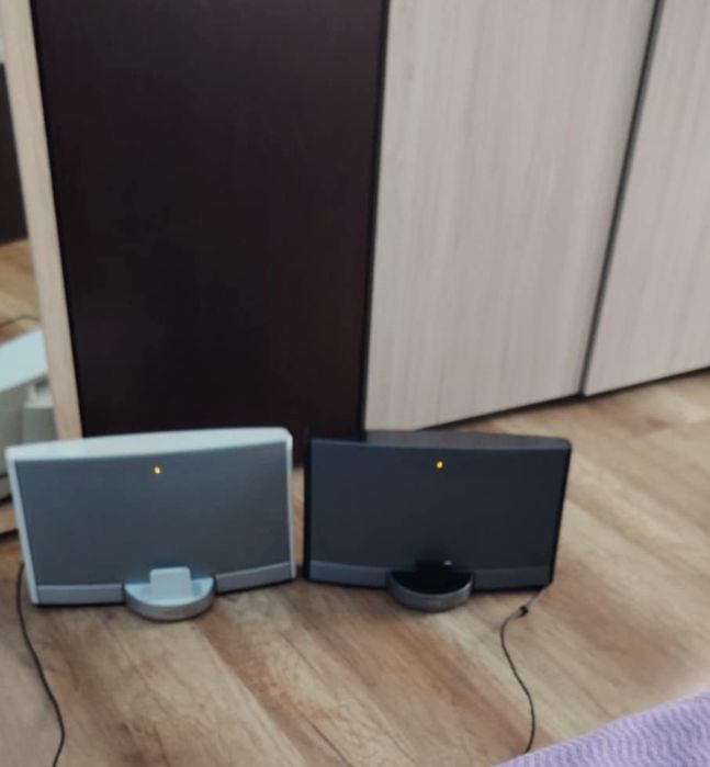 BoseSoundDock преносима колонка