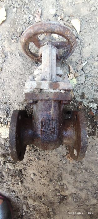 Задвижка чугунная