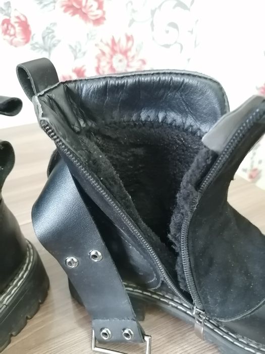 Ботинки зимние черные