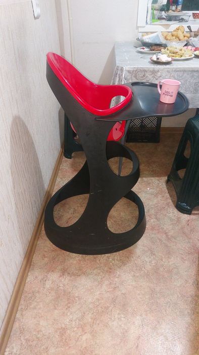 Детский  стул для питание