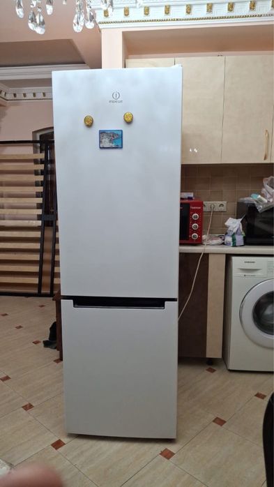 Холодильник состаяние хороши