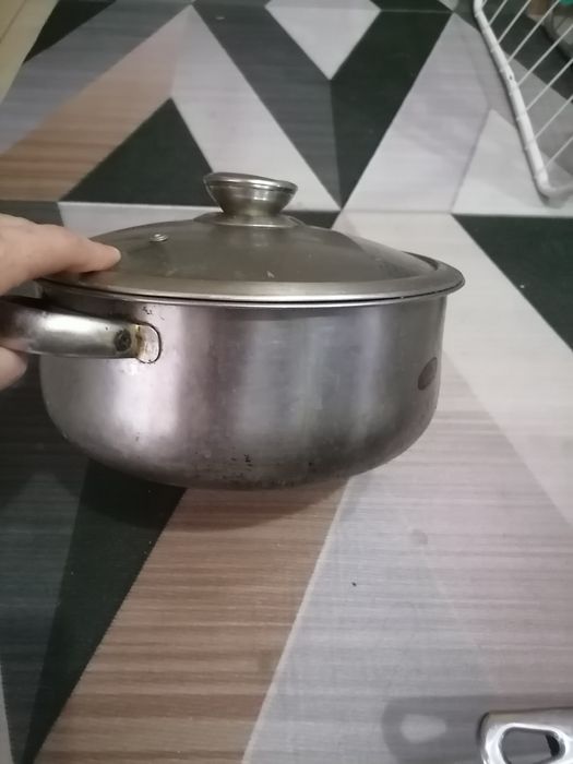 Продам кострюль б/у