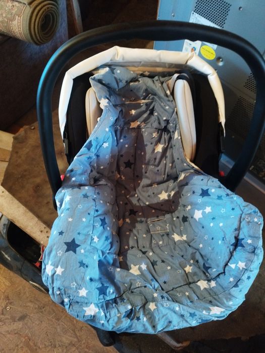 Комплект автокресло и коляска