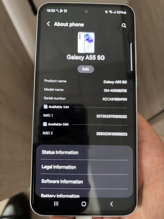 Ofer spre vanzare un samsung galaxy a55 5g. Telefonul este in stare perfecta de functionare.  Este telefonul personal se finde cu incarcator