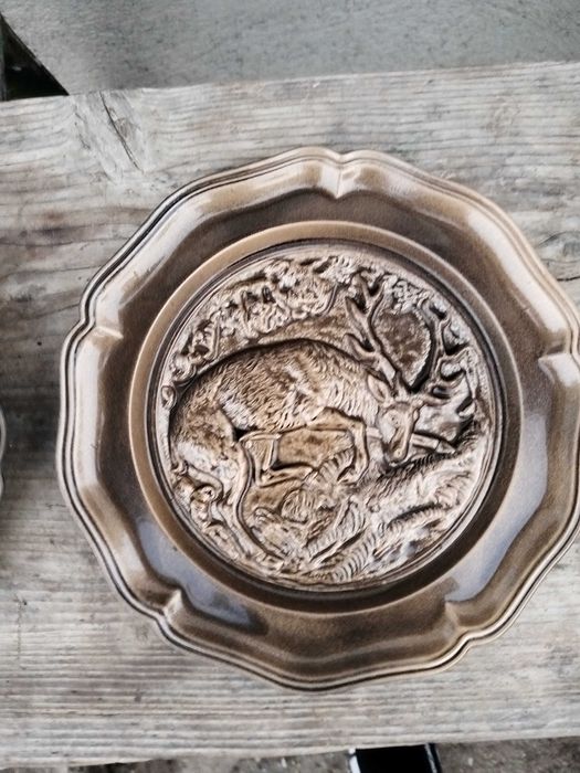 Farfurii decorative vintage bronz alama