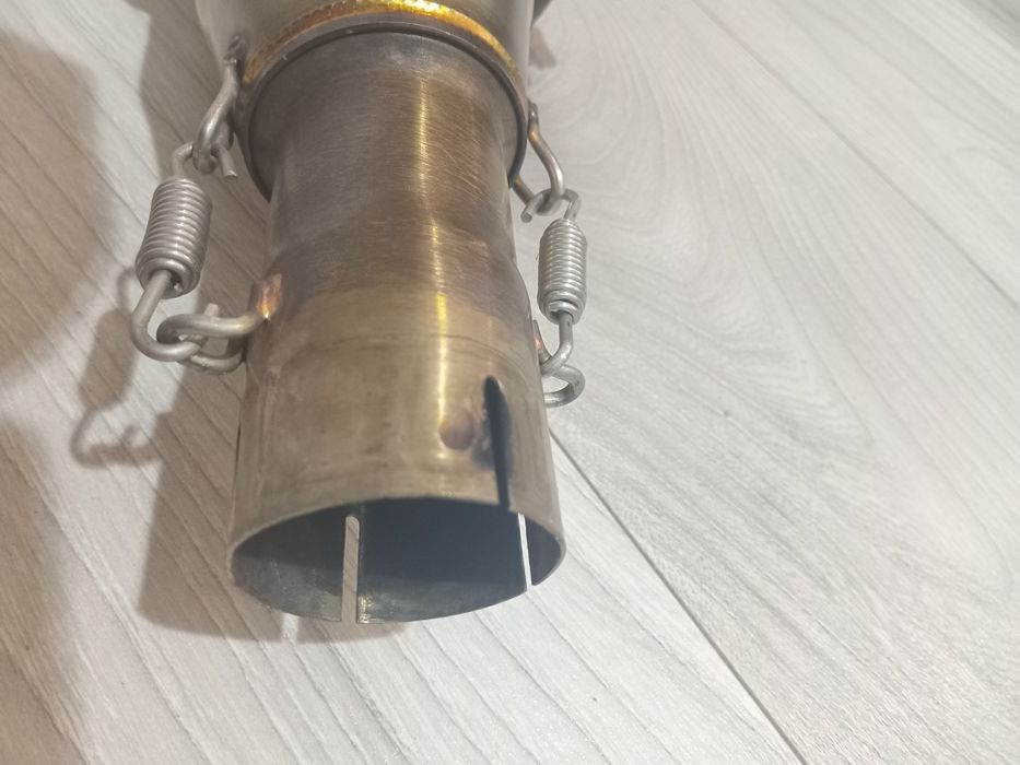 Vând evacuare GPR