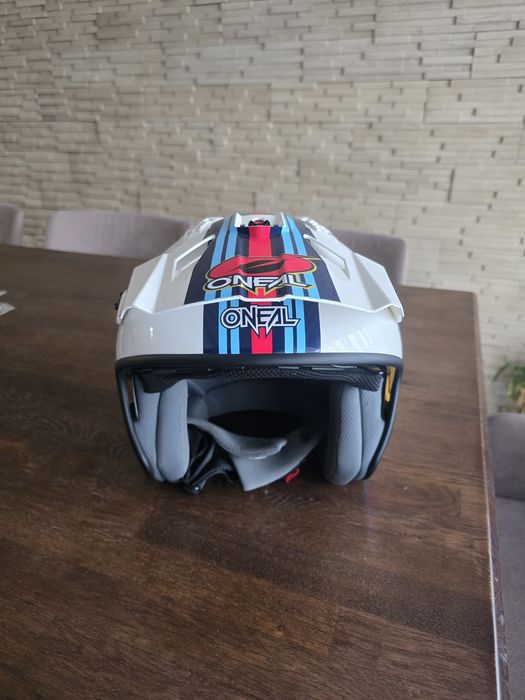 Оригинална каска Oneal.Размер S-55-56см Цена 50 евро