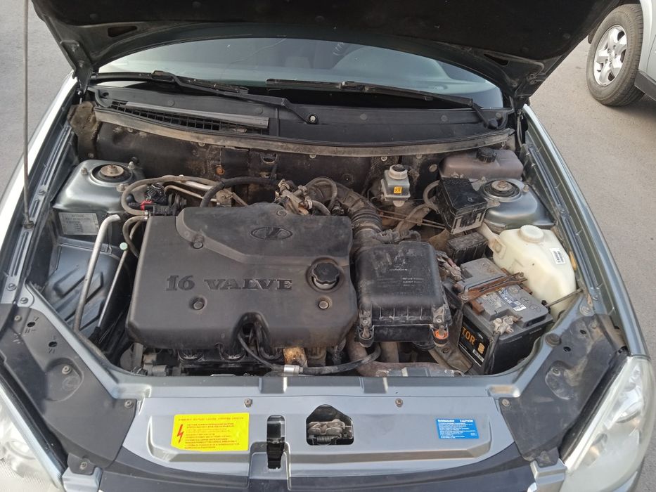 Продам приору хэтчбек