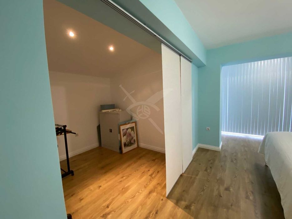 Продава се Многостаен апартамент в Свети Влас - 240 кв.м за 1042 €/кв.м - Снимка #6