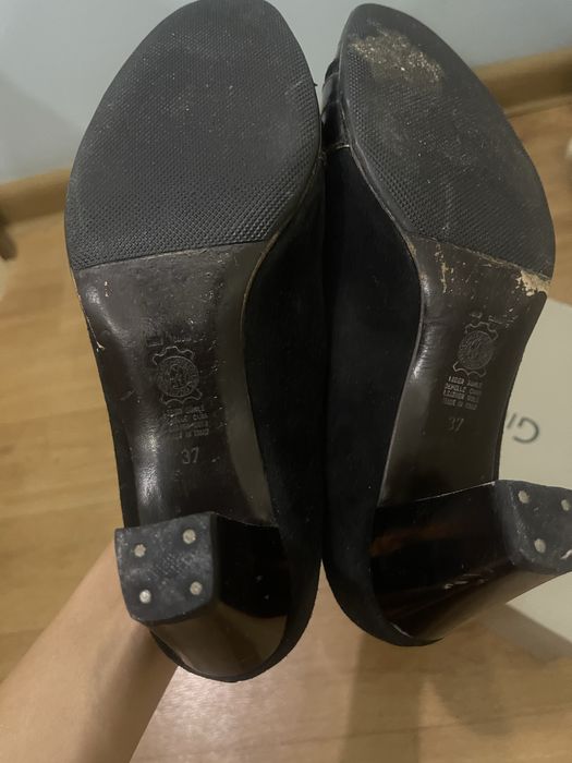 Обувь  италия 37 размер