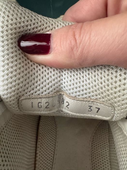 Adidasi Chanel originali, marimea 37