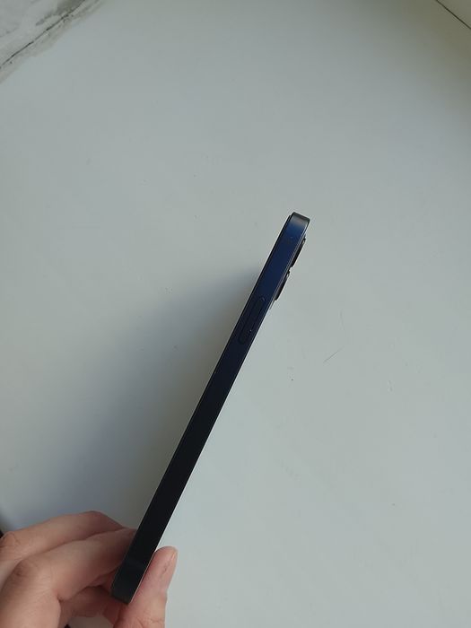 iPhone 12 / 128GB – Срочно продам!