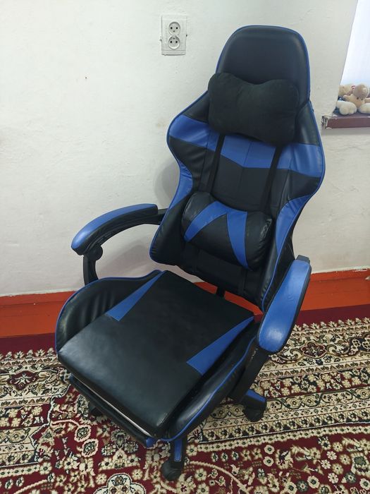 Игравой кресло компьютерге