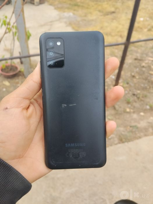 Продам Samsung A 03 я даю гарантию 5 месяцев я могу я спокойно отвечу