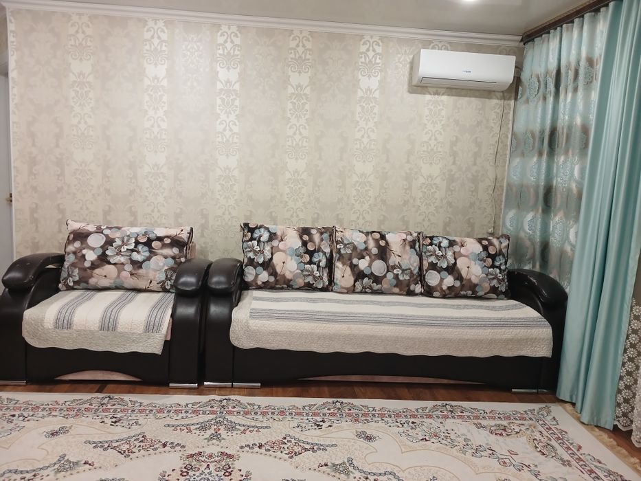 Продам двойку диван в хорошем состояний