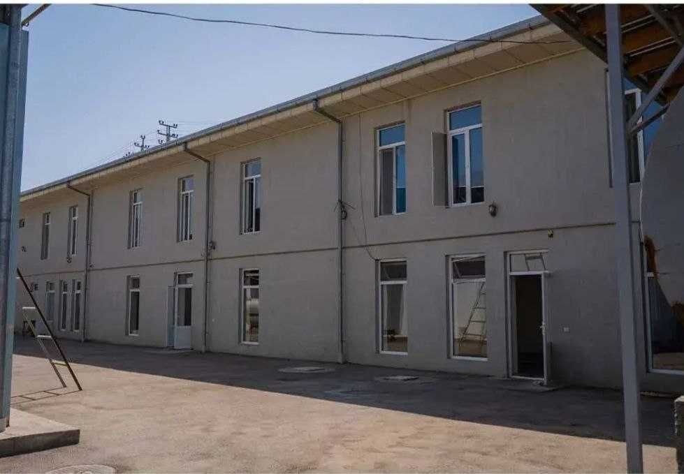 База-холодильник в Назарбеке 50-сот строения 18000 м² на 2000 тонн кур