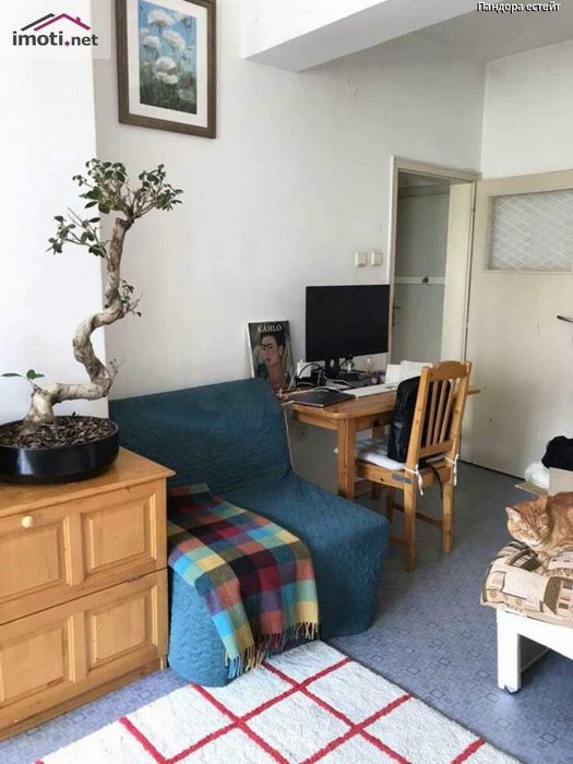 Продава се Едностаен апартамент в София, Изток - 46 кв.м за 2392 €/кв.м - Снимка #2