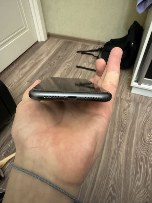 Iphone 11 вся в родне оригинал идеал