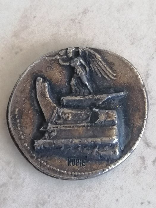 Декадрахма-копие Demetrios Poliorcète