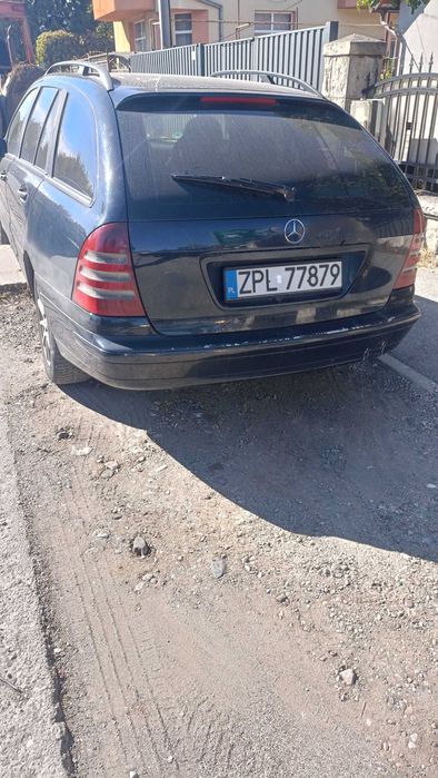 vand mercedes c200 an 2002