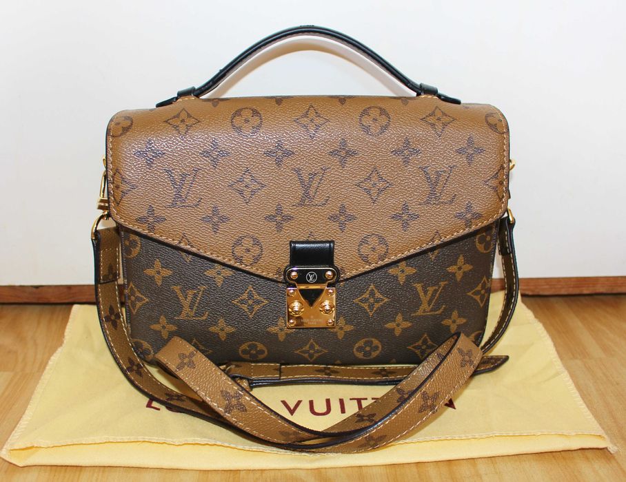 Дамска чанта Louis Vuitton Pochette Métis