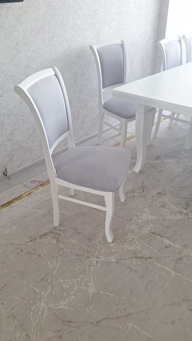 Продам стол со стульями