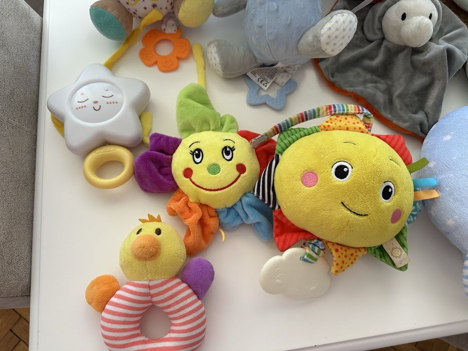 Лот играчки