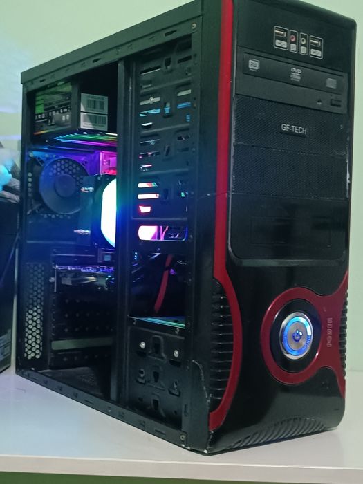 Комплект компьютер сотилади