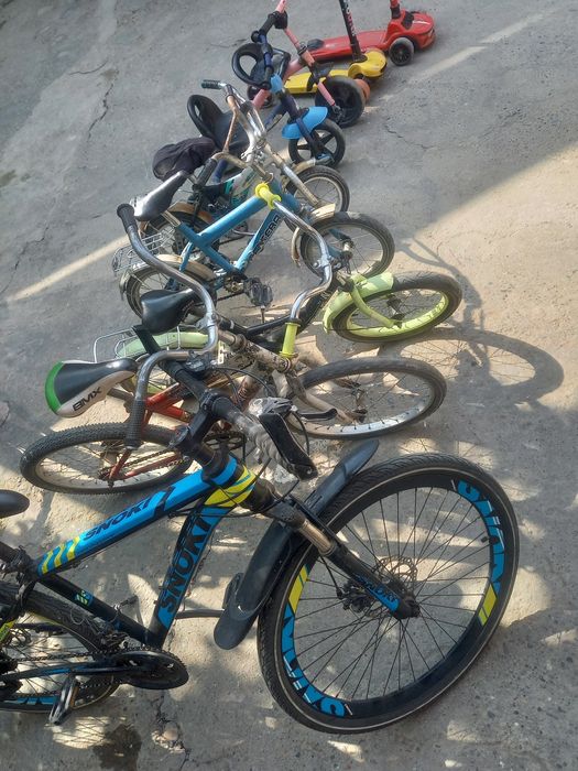 Velosiped Samokatlar sotiladi