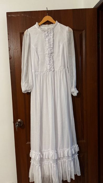 Продам платье состояние отличное