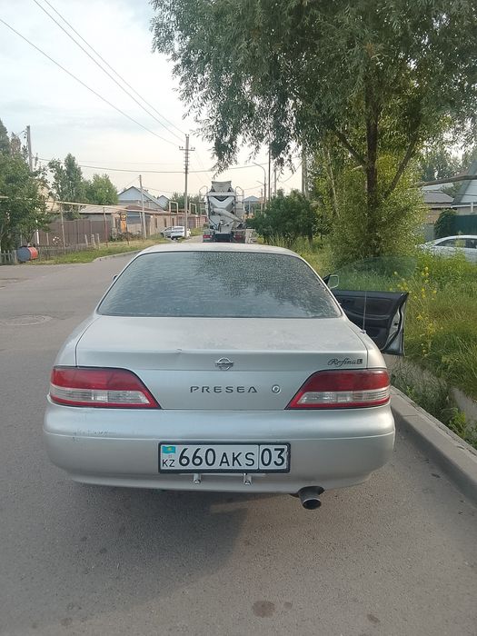 Nissan presea авто