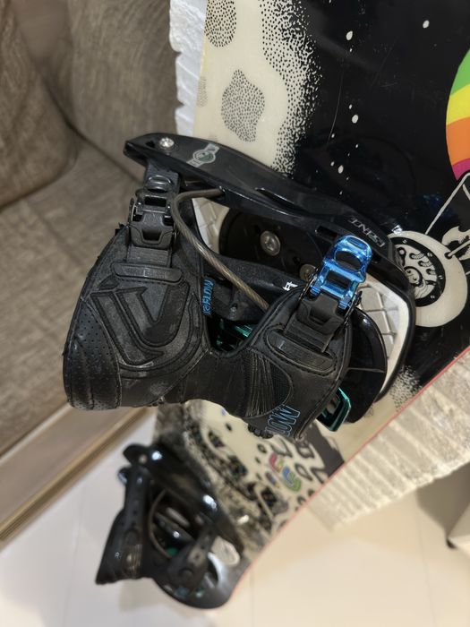 Продам сноуборд Salomon