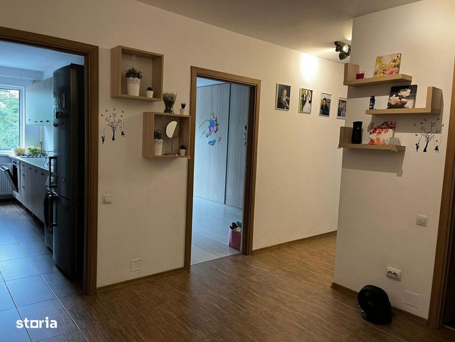 Apartament de 2 camere decomandate, 64 mp, loc de parcare, zona Vivo — fotografia 3