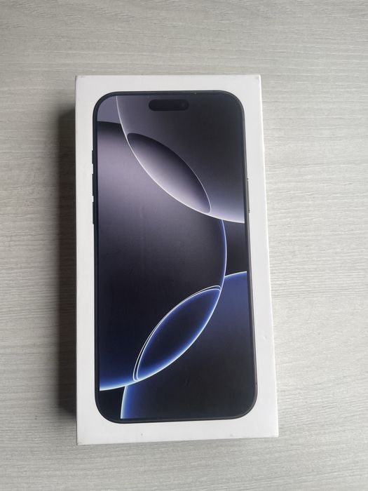 iPhone 16 Pro Max с гарантией.