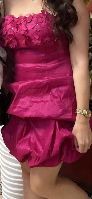 Вечернее платья стилтная