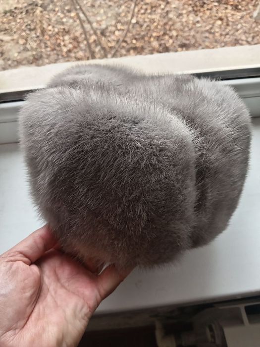 Продаётся норковая шапка