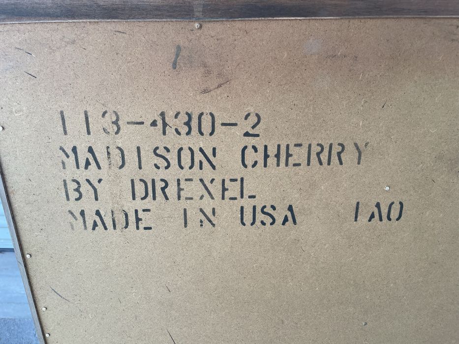 Скрин (череша) DREXEL HERITAGE 18th Century Collection