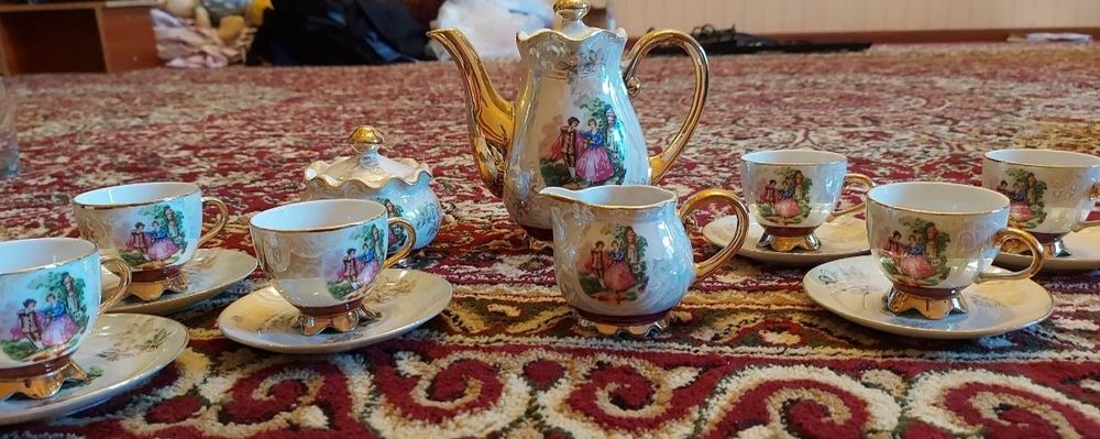 Сервиз Мадонна (ГДР)
