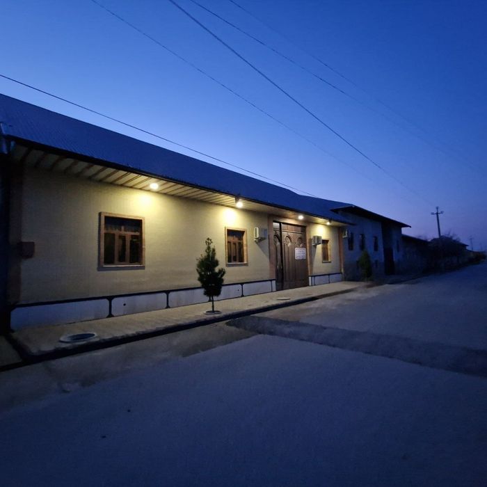 Срочни сотилади  ховли 8сотих