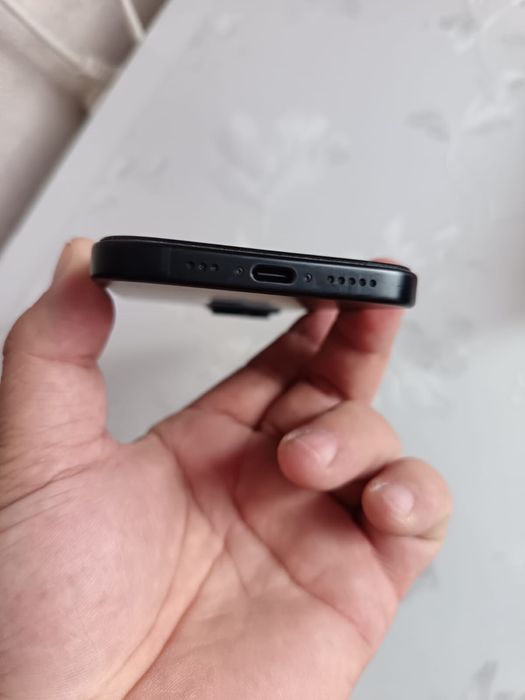 Айфон 15 на 256 гб