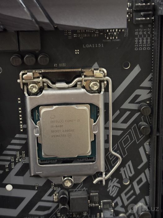 Asus Rog strix B360 F Gaming