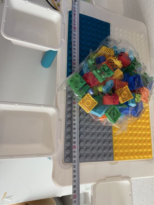 Комплект масичка, конструктор и столче - животни