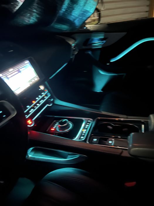 Vand Jaguar F-Pace,240CP