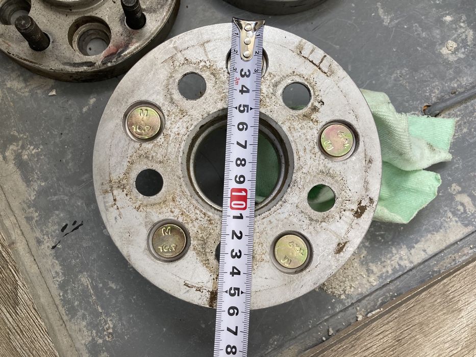 Продам проставки