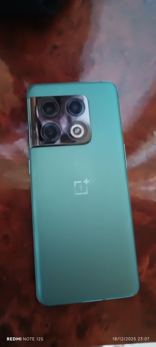 Oneplus 10 pro 256 talik sotiladi