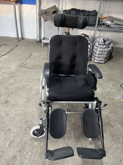 Инвалидная коляска новая
