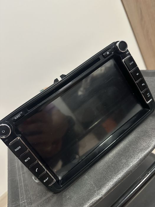 Navigatie VW PASSAT B6/ Golf 5/ Golf 6/ Jetta/ Tiguan.