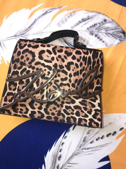 genti dama noi  . !!